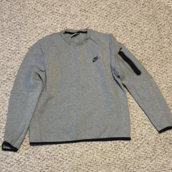 Nike Tech Men's Gray Sweater - Picture 1 of 5